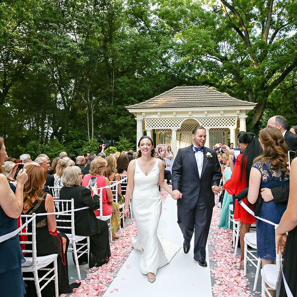 New Jersey Home Wedding Ceremony of Elizabeth + Alan