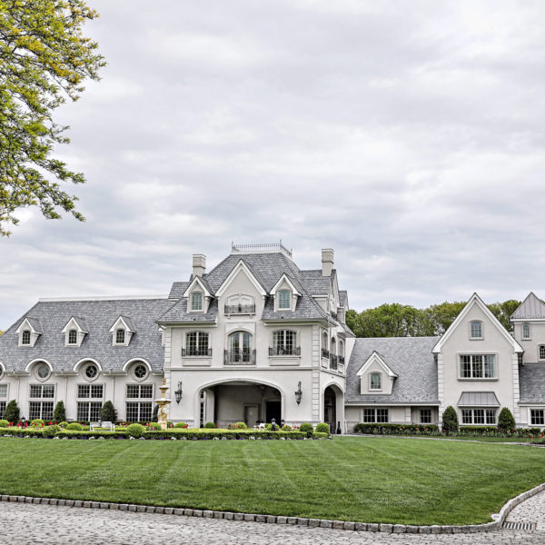 Park Château Estate & Gardens Wedding of Melanie & Nick